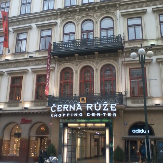 Prague, shopping arcade Black Rose