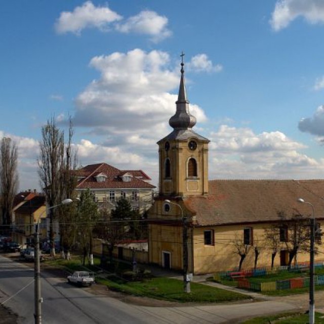 Săcălaz