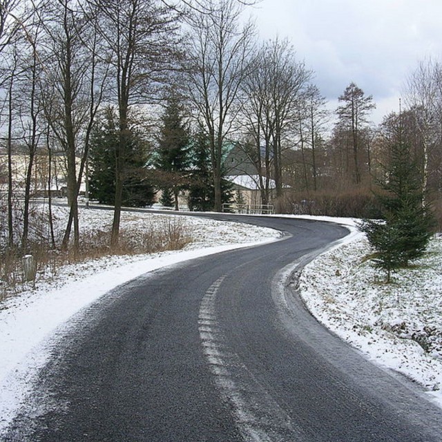 Plzeň, Nová Hospoda - zatáčka na cestě